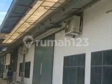 Disewakan Gudang 2 Lantai Ex Garment di Cikupa Tangerang