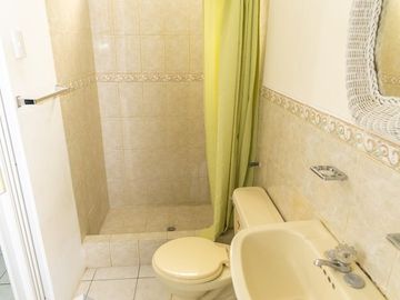 Casa en Conjunto Privado: Se Vende Casa Cerca del Mar en Salinas
