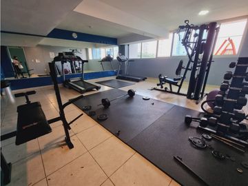 APARTAMENTO 3REC VISTA AL PARQUE OMAR, SUNSHINE BY THE PARK