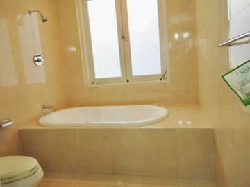 Disewakan Single House di Kemang & Unfurnished By Sava Jakarta Properti HSE-A0078