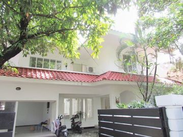 Disewakan Single House di Kemang & Unfurnished By Sava Jakarta Properti HSE-A0078