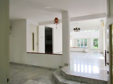 Disewakan Single House di Kemang & Unfurnished By Sava Jakarta Properti HSE-A0078