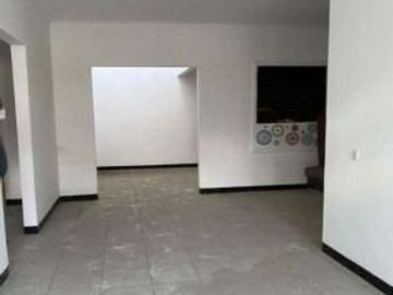 RUMAH PONDOK CANDRA, Strategis