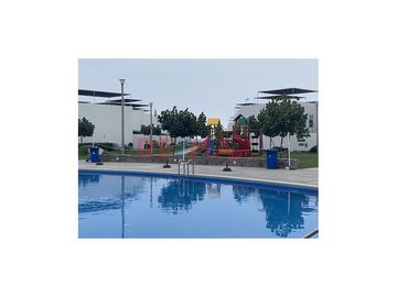 Alquilo linda casa de playa AMOBLADA en Condominio KENTIA, Km. 71 Panamericana Sur 

Condominio Kentia consta de 152 casas, tranquilo y seguro. Ubic