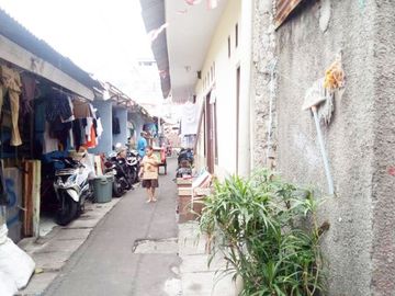 Jual Rumah Kost 50 Kamar Dekat Mall Ambasador