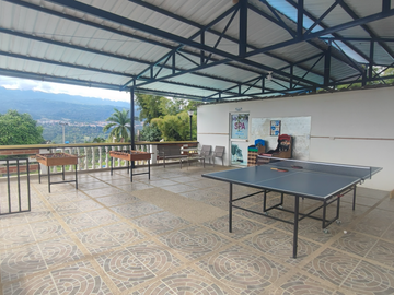 hotel en venta en la mesa. Cod V121133147
