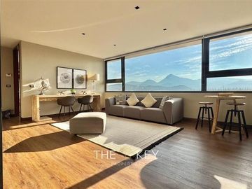 Casa Nueva en Condominio en La Dehesa 4d+3b +Sala de estar