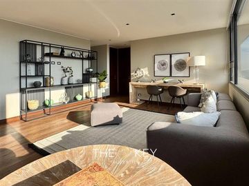 Casa Nueva en Condominio en La Dehesa 4d+3b +Sala de estar