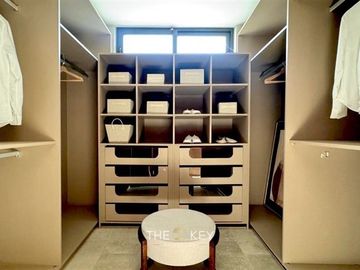 Casa Nueva en Condominio en La Dehesa 4d+3b +Sala de estar