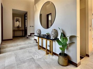 Casa Nueva en Condominio en La Dehesa 4d+3b +Sala de estar