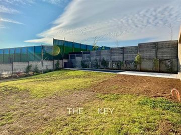 Casa Nueva en Condominio en La Dehesa 4d+3b +Sala de estar