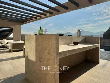 Casa Nueva en Condominio en La Dehesa 4d+3b +Sala de estar