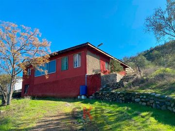Parcela en Curacaví, 10.000 m2, casa con 4 dormitorios