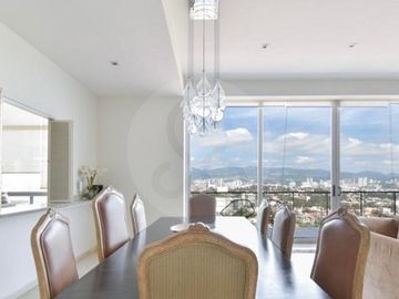 Departamento en venta en Lomas del Chamizal