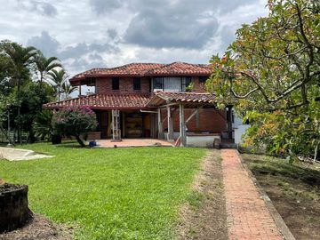 finca en venta en via alcala - cartago. Cod V609