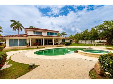Casa en CLUB DE GOLF Calle Camino de Balboa, Chame