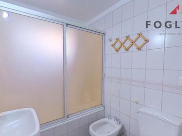 Excelente Casa de 5 Amb con Pileta, Jardin, Quincho, Garage