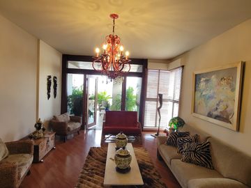 Venta Apartamento en Cali Barrio Granada. Cod V9909