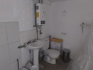 Casa en venta de 2 dorm 2 B,1E. en Concón