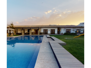 CASA EN VENTA CON ROOF GARDEN EN ZIBATA EL MARQUES QUERETARO GAA