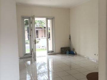 Dijual Rumah Murah Suvarna Sutera Cluster Elysia luas 160 lebar 8 hadap utara