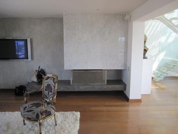 VENTA  DE DPTO EN SAN ISIDRO - PH TRIPLEX