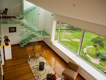 VENTA  DE DPTO EN SAN ISIDRO - PH TRIPLEX