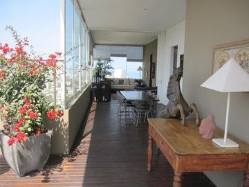VENTA  DE DPTO EN SAN ISIDRO - PH TRIPLEX