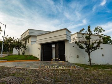 Casa en Venta en Colinas de San Javier