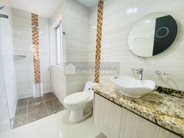 apartamento en venta en variante la floresta. Cod V102745