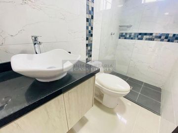 apartamento en venta en variante la floresta. Cod V102745