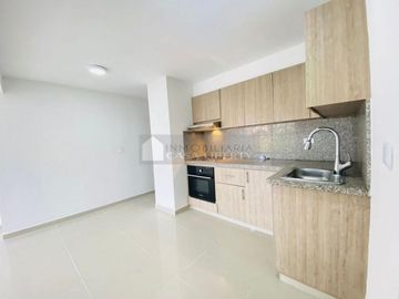 apartamento en venta en variante la floresta. Cod V102745
