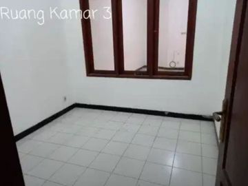 Rumah Hunian Nyaman Aman Lokasi Di Galaxy Bumi Permai, Sukolilo