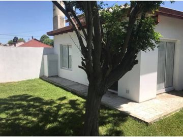 CASA 3 AMBIENTES