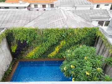 Rumah Mewah ada Kolam Renang di Kemang Barat Jakarta Selatan 5674