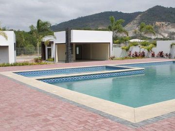Casa - Vía a la Costa
