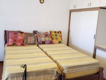 SE VENDE MONOAMBIENTE AL FRENTE CON BALCON A UNA CUADRA DE LA PLAYA