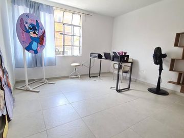 casa-local en venta en alameda. Cod V13884