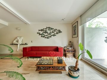 OPORTUNIDAD!!!! Impecable Triplex orientación norte, con azotea