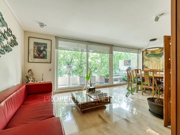 OPORTUNIDAD!!!! Impecable Triplex orientación norte, con azotea