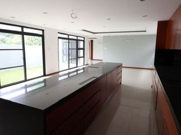 Spacious Brand New House and Lot for Sale at Executive Subd. w/ 5 Bedrooms, 4 Car Garage in Filinvest 2 PH1198