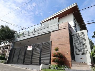 Spacious Brand New House and Lot for Sale at Executive Subd. w/ 5 Bedrooms, 4 Car Garage in Filinvest 2 PH1198