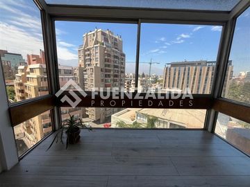 Departamento en venta de 2 dorm con estac/bod En Los Leones