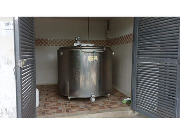 SE VENDE FINCA EN PUEBLO TAPAO