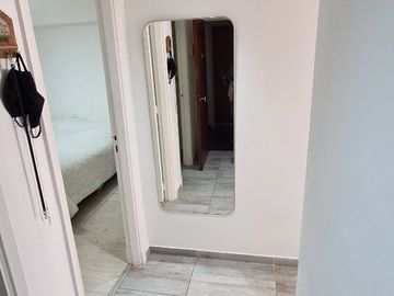 Venta - Departamento dos ambientes con balcón saliente - Falucho 2027 - Plaza Colon