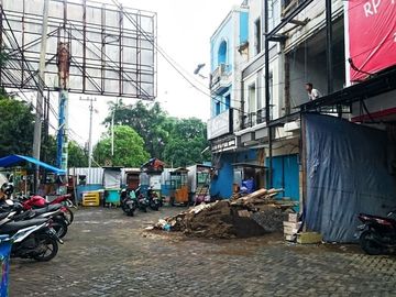 DREAMPROPERTI | Ruko 3 lantai di soekarno hatta malang