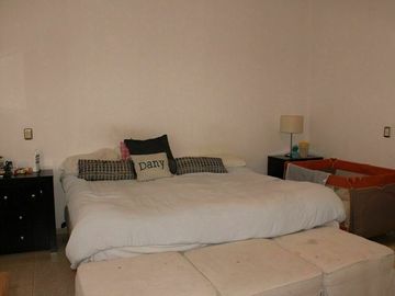 OPORTUNIDAD CASA VENTA DE 2 LOTES A PRECIO DE 1. JARDIN REAL COTO 6