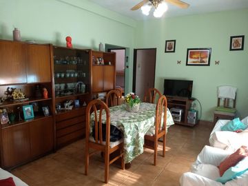 Venta de PH 3 ambientes planta baja con patio y terraza La tablada