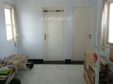 Dijual Rumah Dekat Transmart Dan Club House Graha Raya Bintaro