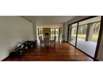 Casa en Venta Barrio Palmares Mendoza